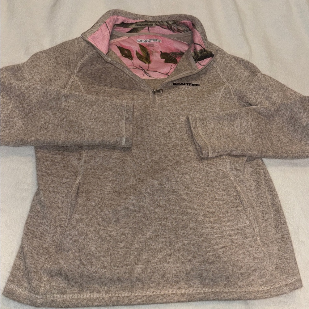 Sweater - Picture 4 of 4